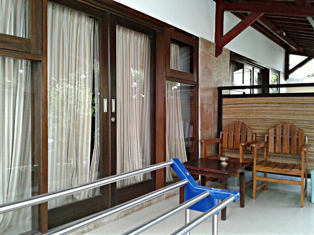 Malino Homestay Gili Trawangan Buitenkant foto