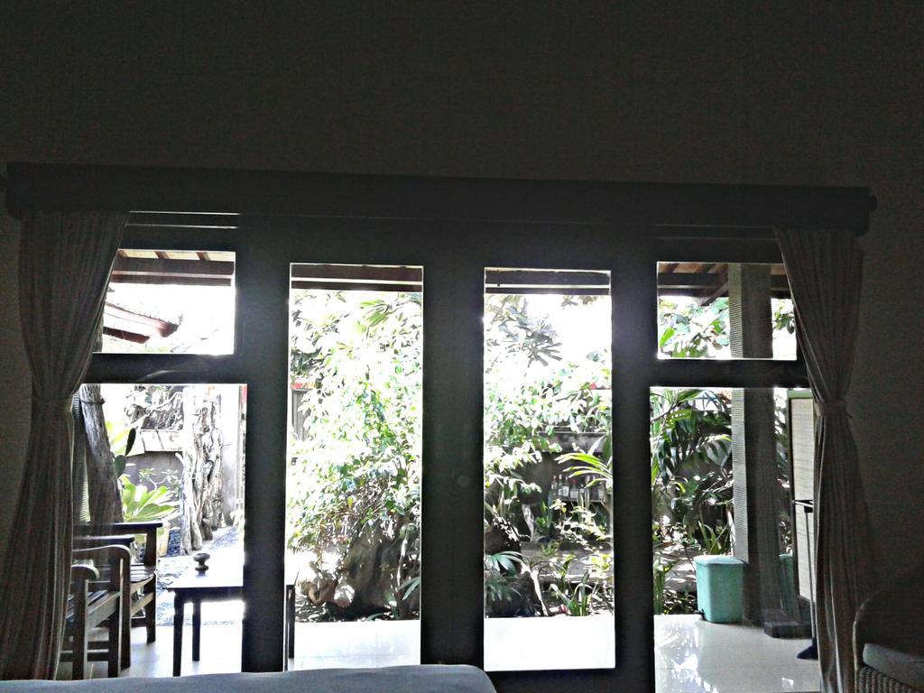 Malino Homestay Gili Trawangan Buitenkant foto