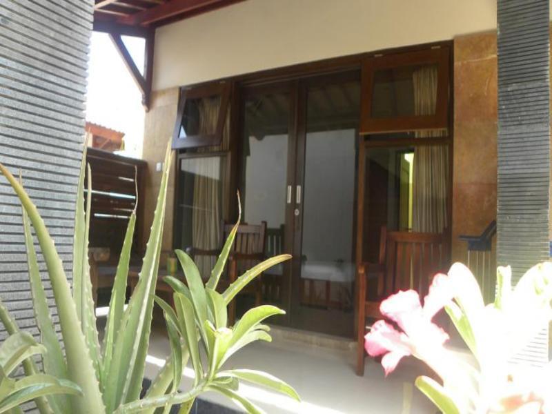 Malino Homestay Gili Trawangan Buitenkant foto